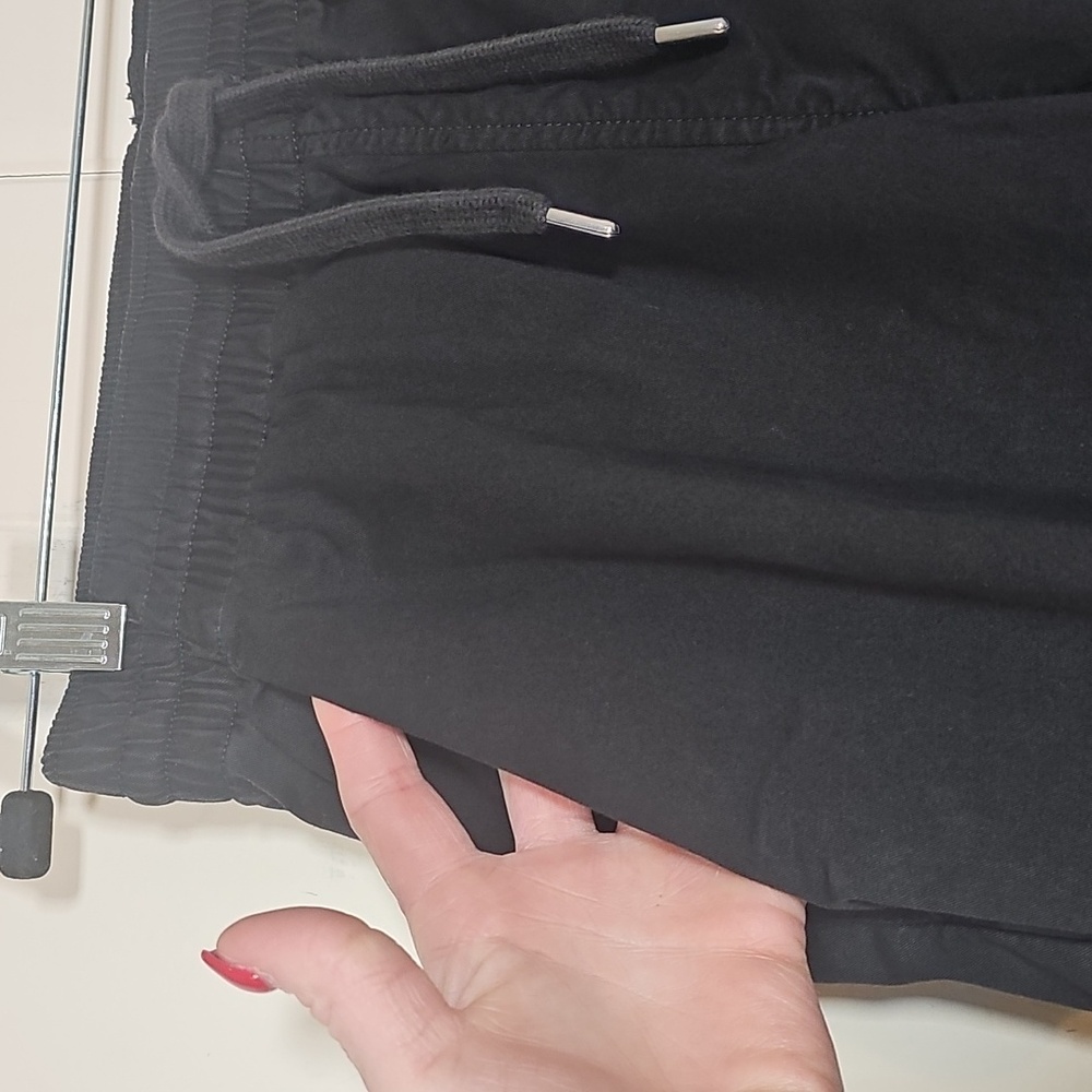 Everlane Organic Cotton Joggers in Black•Suze Small•NWOT! - Picture 6 of 10